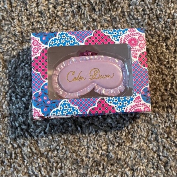 Taylor Swift Lover Ornament Calm Down Sleep Mask - Picture 2 of 2